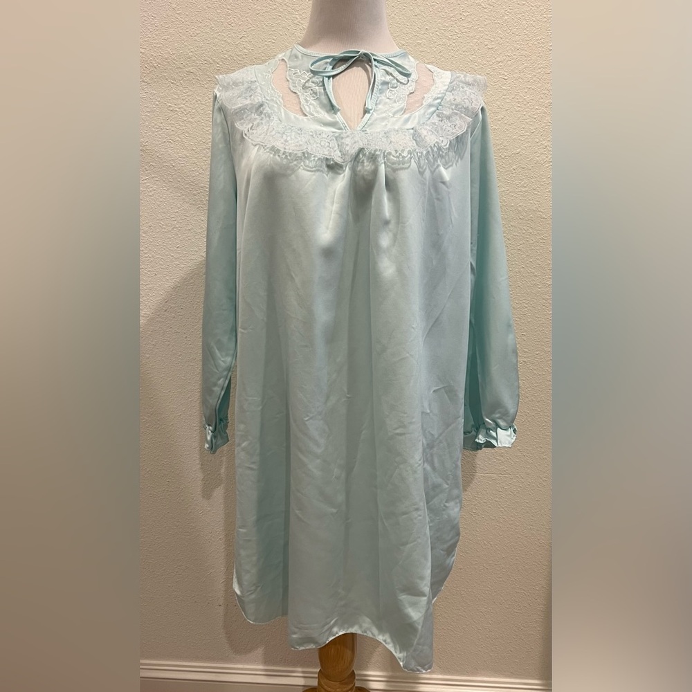 Vintage Dreamwear Lingerie Medium Blue Long Sleeve Nightgown Pajama Dress Mumu
